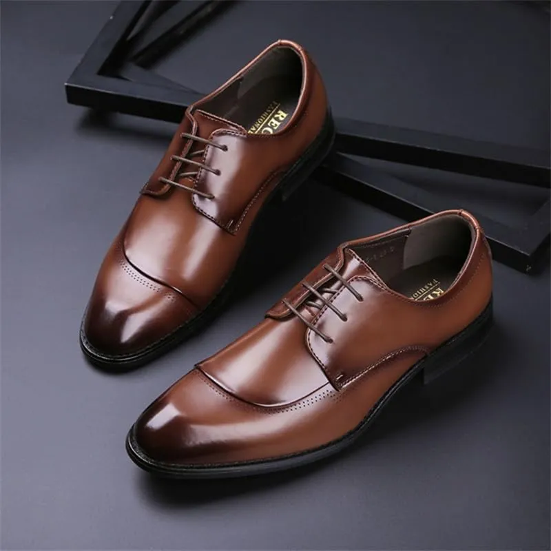 Men's Business Leather Shoes Loafers Patent Leather Swallowtail Formal Shoes Suitable for Wedding Banquets and Daily Travel