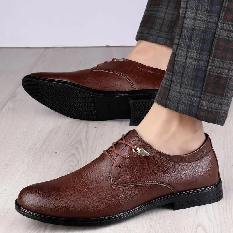 Men's Classic Oxford Shoes - Breathable Leather Wingtip Brogue Dress Shoes for Formal and Casual Occasions