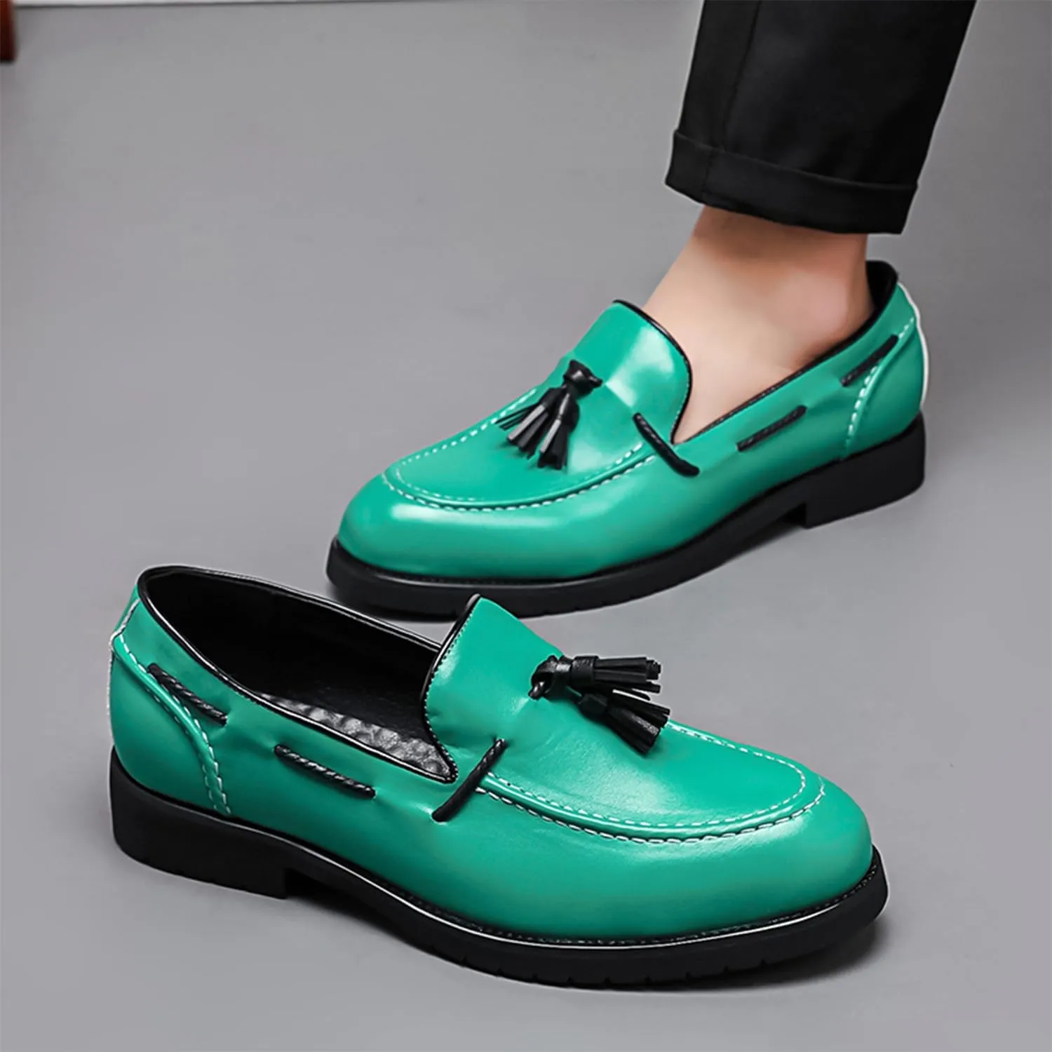 Men's Leather Loafers Black Slip-On Shoes Classic Tassel Loafers Arch Support Casual Dress Shoes