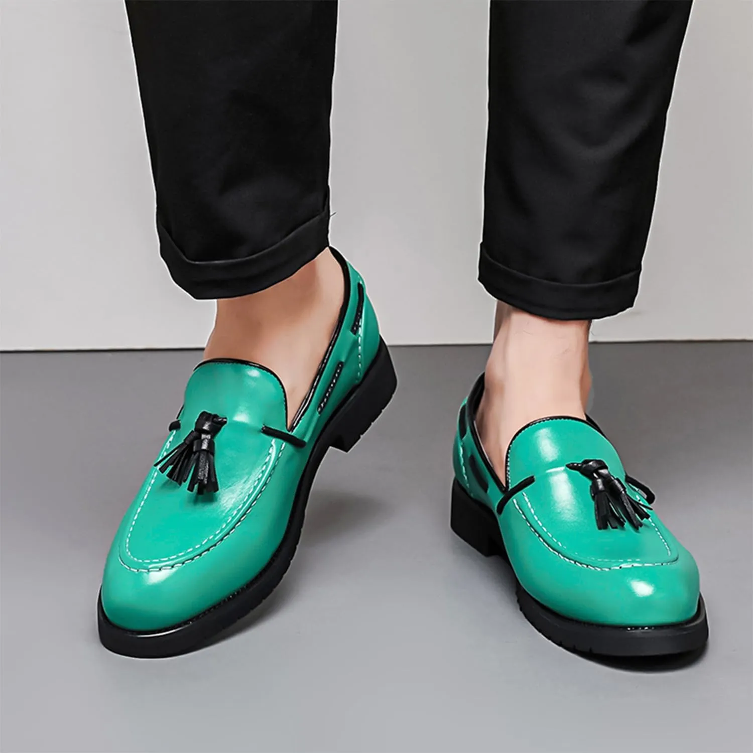 Men's Leather Loafers Black Slip-On Shoes Classic Tassel Loafers Arch Support Casual Dress Shoes
