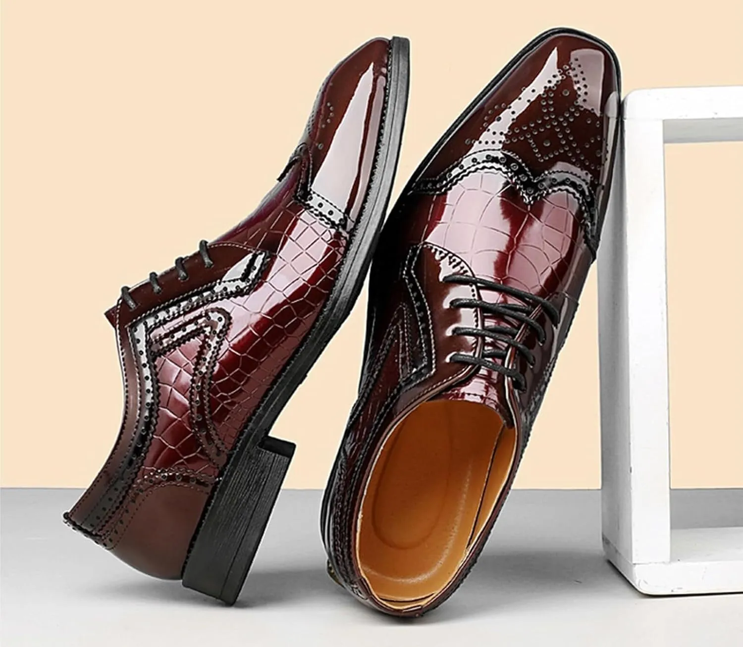 Men's Patent Leather Wingtip Oxfords Lace Up Dress Square Toe Shoes Retro Round Toe Tuxedo Shoes for Prom Wedding Business