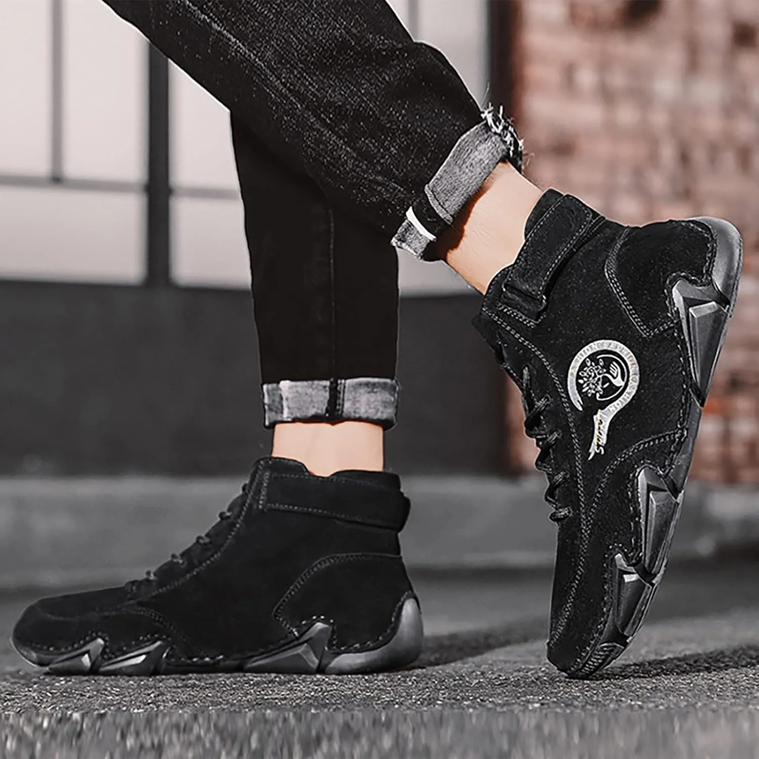 New Spring and Men's Leather Shoes Korean High Top Short Boots Shoe Men's Sneaker