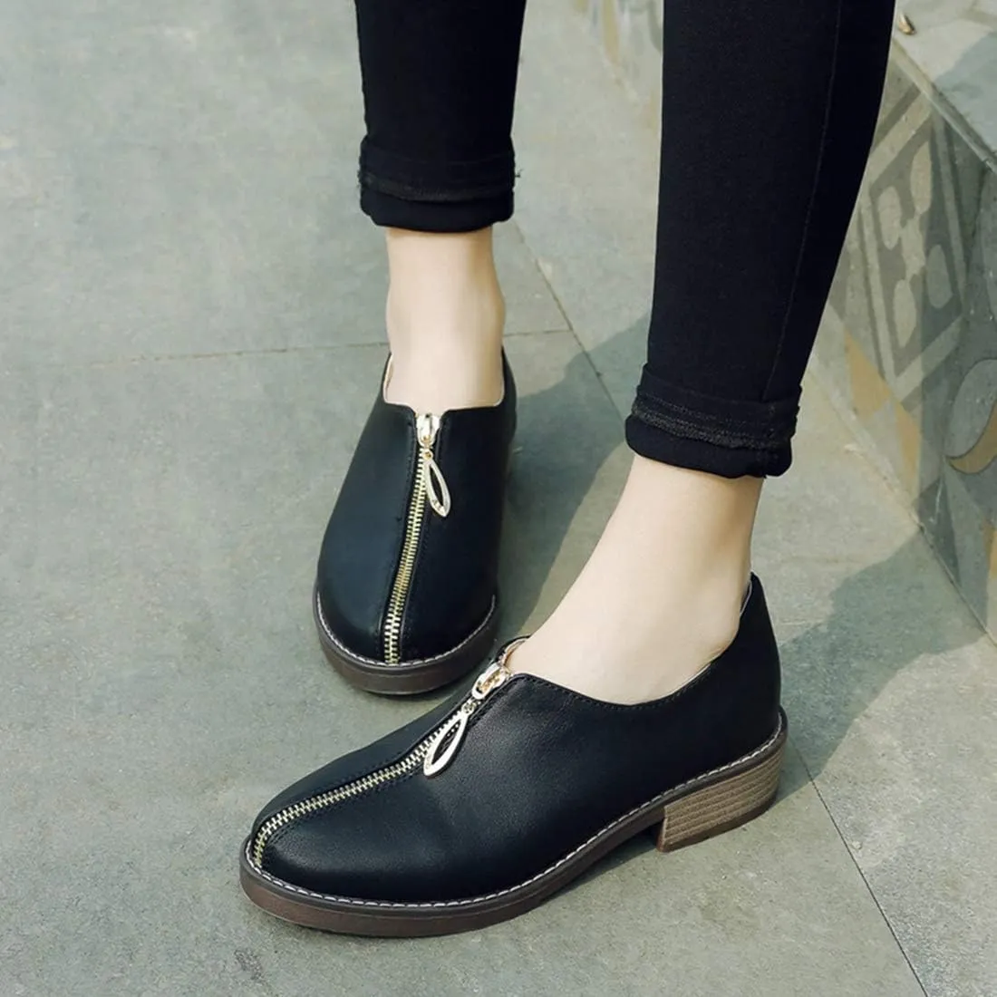 VOKLIN Women's Classic Oxford Shoes Round Toe Zipper Comfort Low Heels Western School Oxfords Pump Brogues