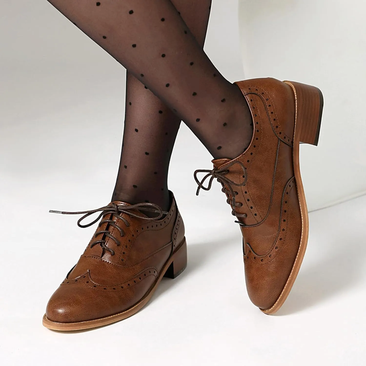 Women's Leather Comfortable Chunky Stacked Heel Brogue Oxford Shoes Classic Pointed Toe Breathable Perforated Lace up Low Heel Business Casual Dress Oxfords for Wedding Party Work
