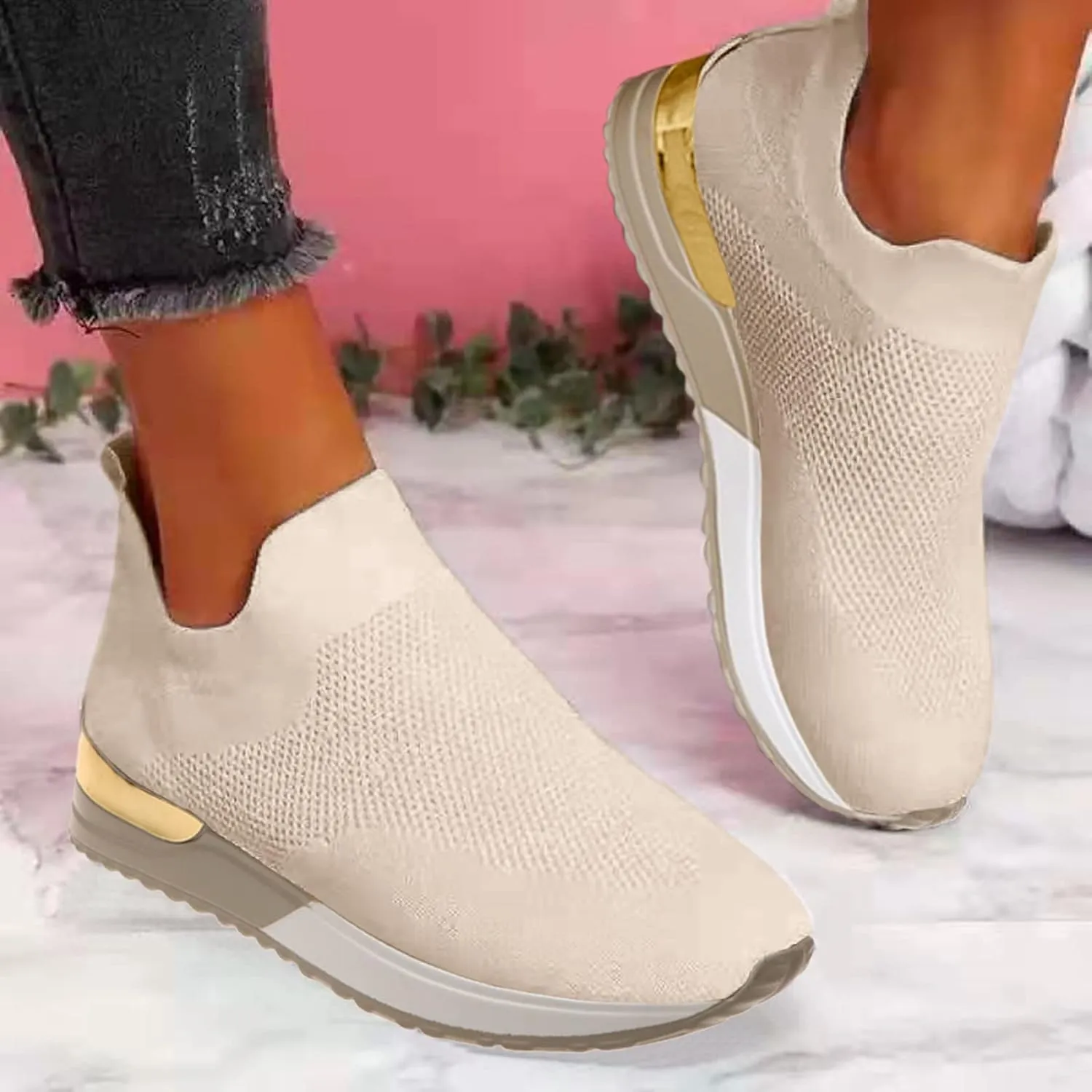Women's Slip on Shoes Canvas Sneakers Loafers Non Slip Mens Casual Shoes Wide Width Brown Casual Shoes Walking Sneakers Waterproof Tennis Shoe White Loafers
