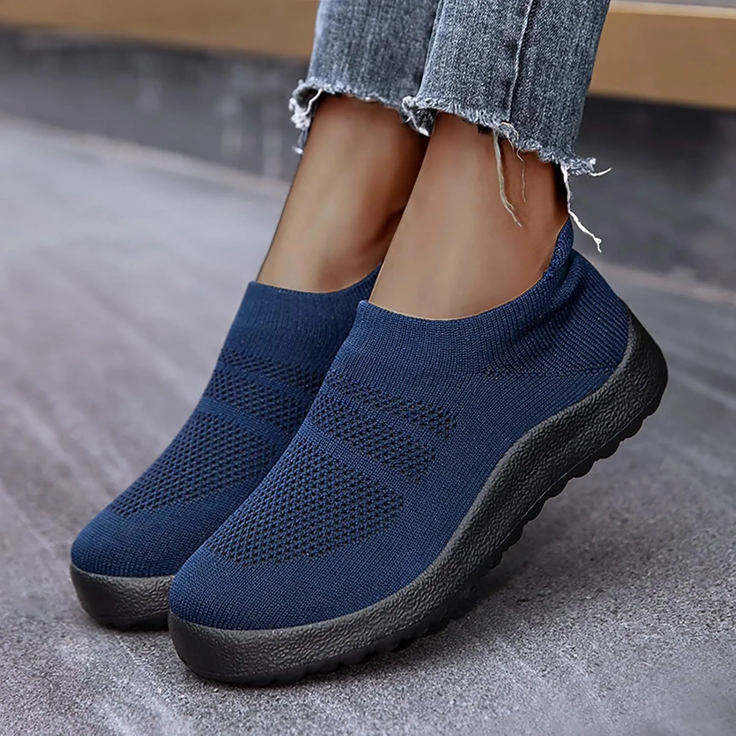 Womens Slip on Walking Shoes Comfort Lightweight Womens Running Shoes Comfortable Casual Shoes for Fall Casual Sneakers Waterproof Tennis Shoe Trainers Shoe
