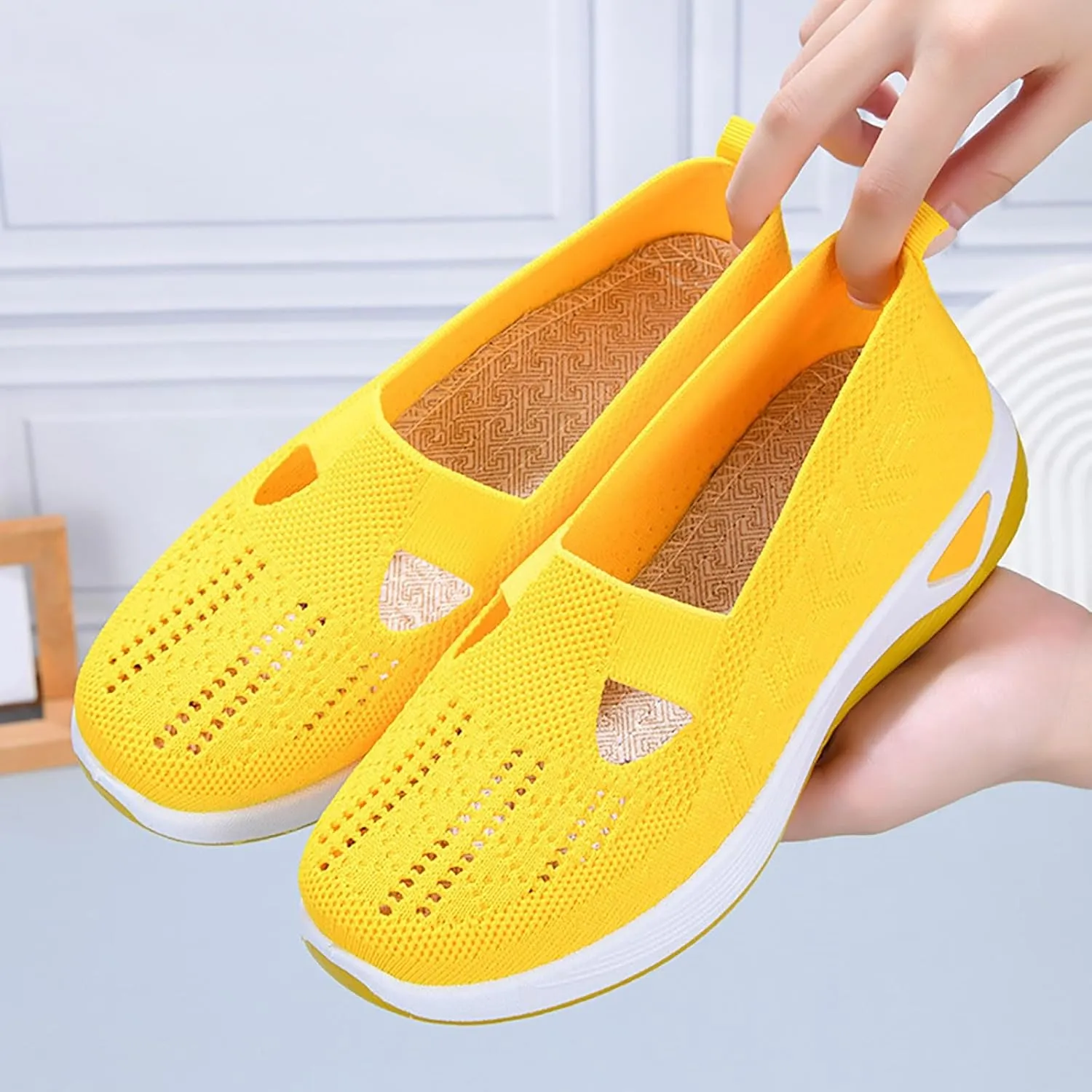 Women's Woven Orthopedic Breathable Soft Shoes Mens Running Shoes Sports Women Shoes Casual Waterproof Sneakers White Tennis Shoe White Loafers
